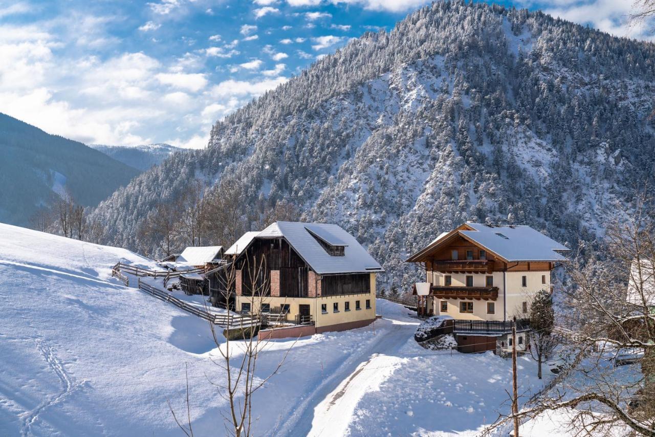 مبيت وإفطار سخلادميخ Mittergruberhof المظهر الخارجي الصورة
